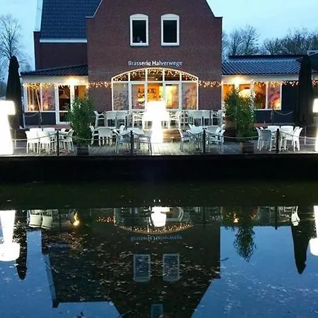 Amsterdam En Strand * Halfweg